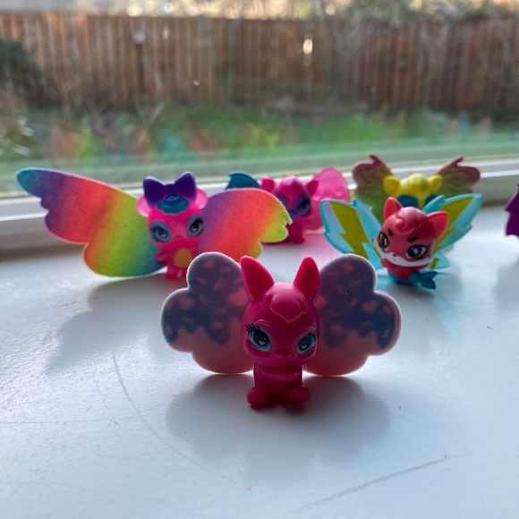 Winged Hatchimal Set - Picture 3 of 4